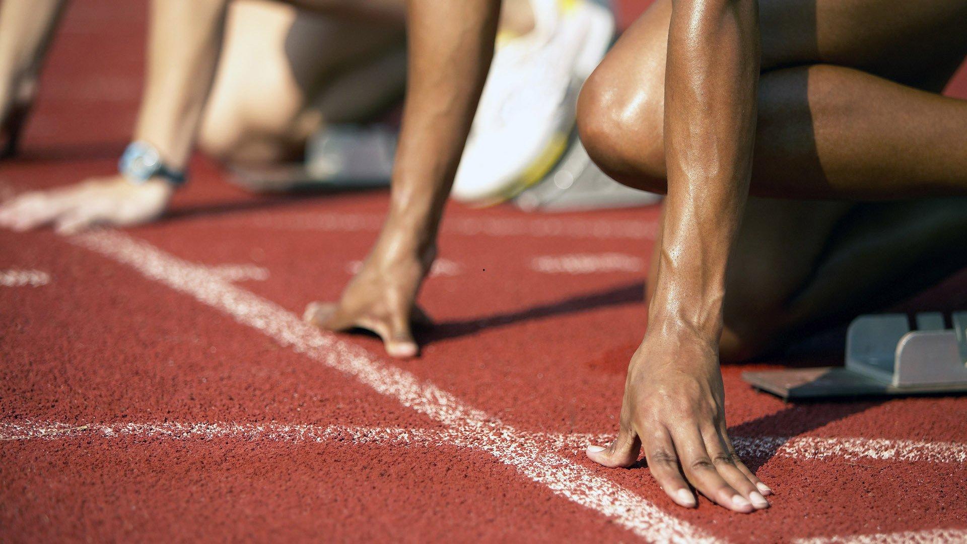 文班亚马37分7三分5封盖震撼美国首秀，社交媒体狂潮席卷全球